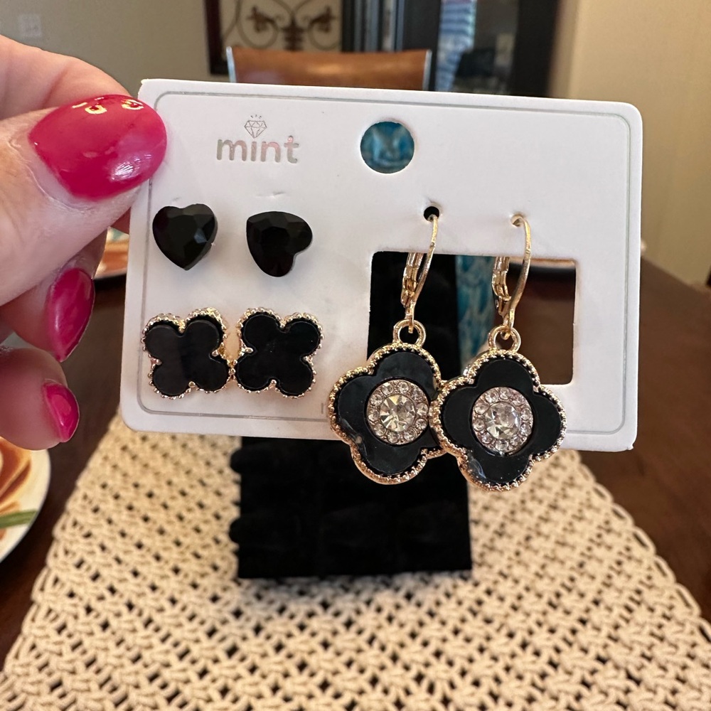 Mint Black and Gold Floral Earring Set - 3 pairs‎ NWT